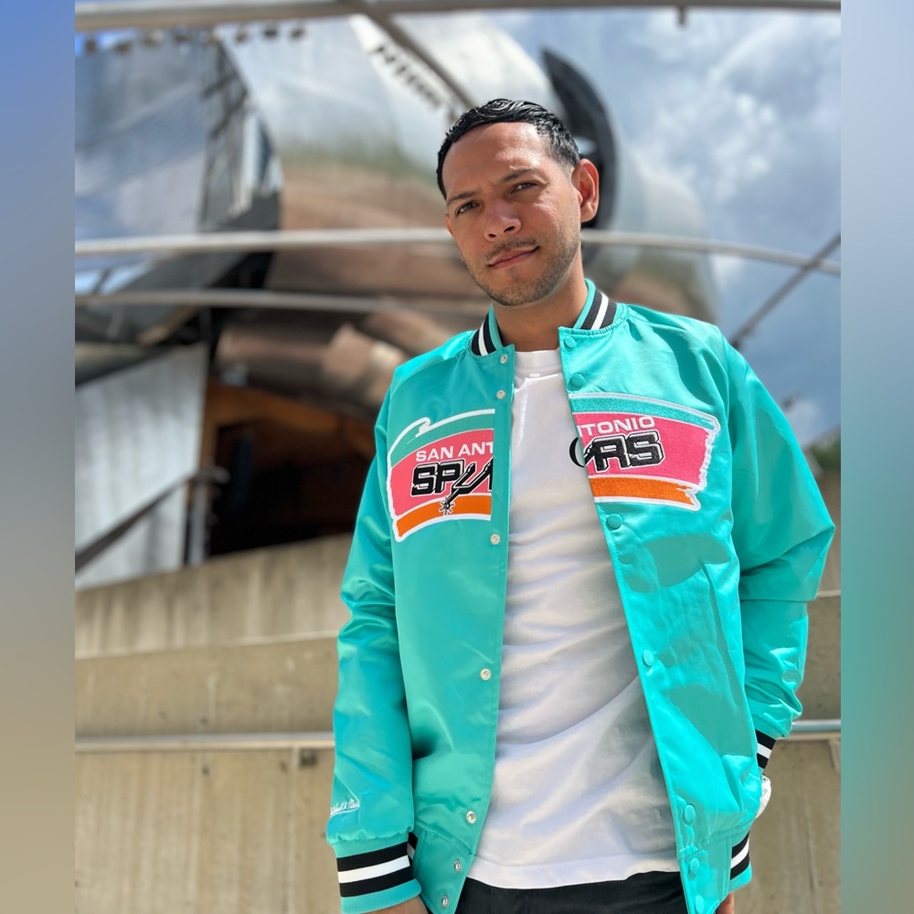 Mitchell & Ness San Antonio Spurs Bomber Jacket Size Small